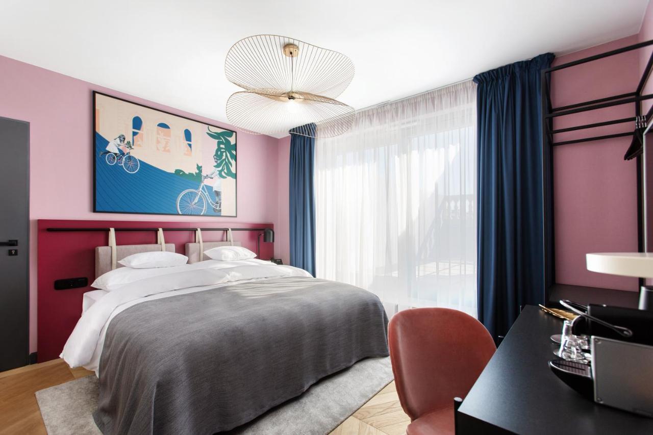 Alice Hotel Budapest Luaran gambar